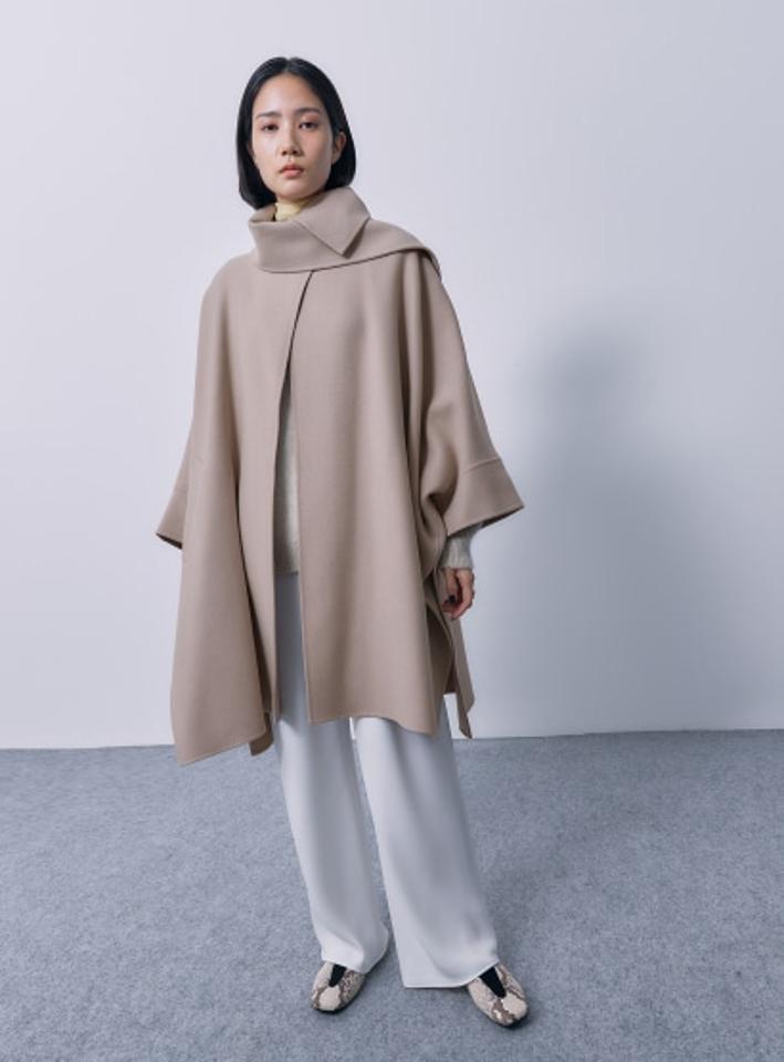 STUNNING LURE(スタニングルアー)の「ストールポンチョコート」 - PARTE