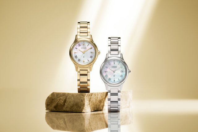 シチズンクロスシー』hikariコレクションから、白蝶貝文字板の新作