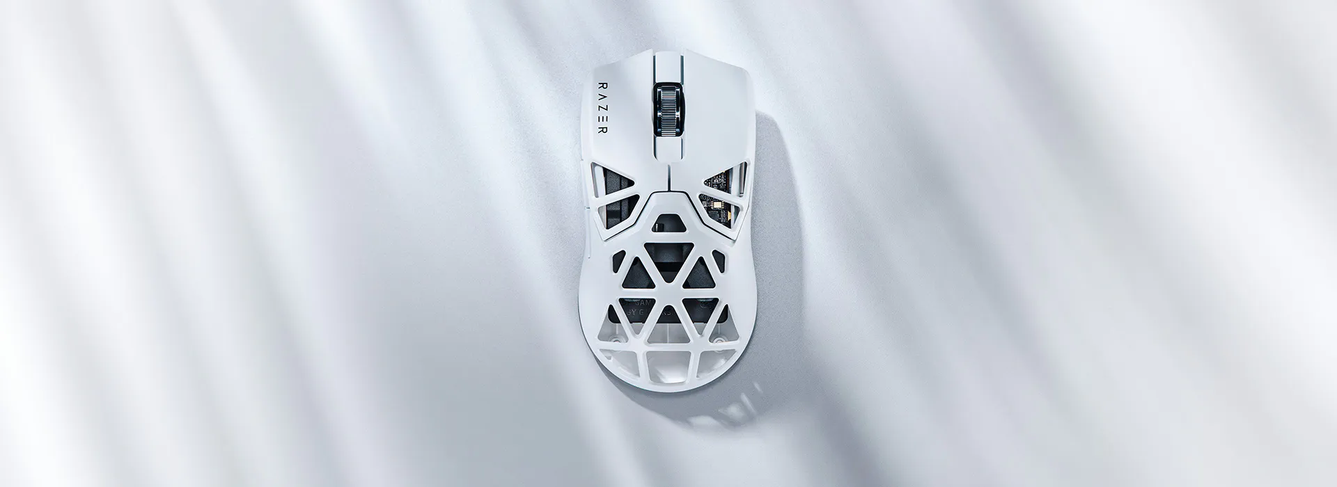 High-End Wireless Gaming Mouse – Razer Viper Mini Signature