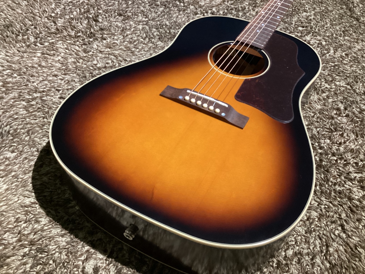 オール単板でGibson並の品質】Epiphone J-45 All Solid Wood Aged