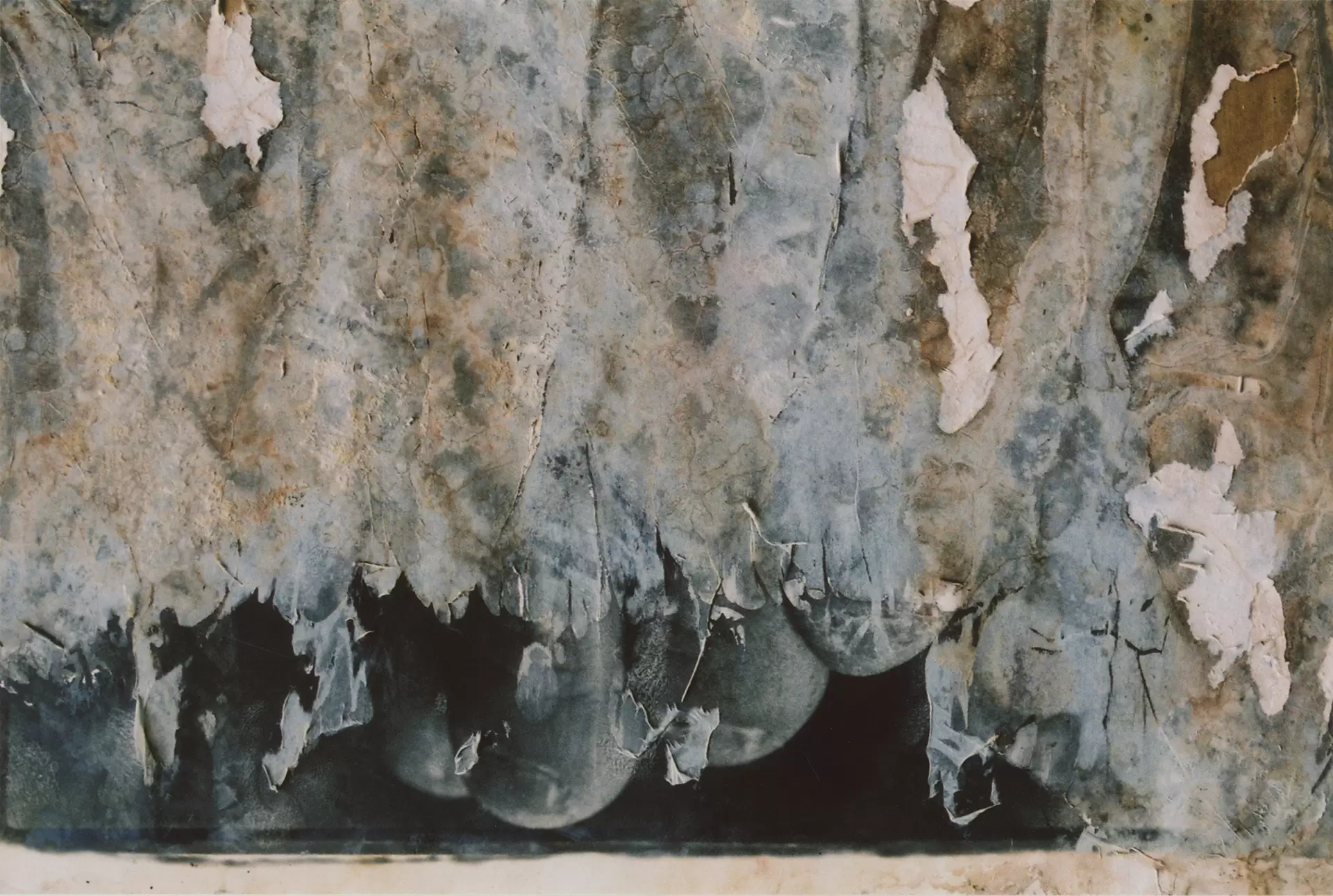 石内 都｜ISHIUCHI Miyako「The Drowned」 | ArtSticker