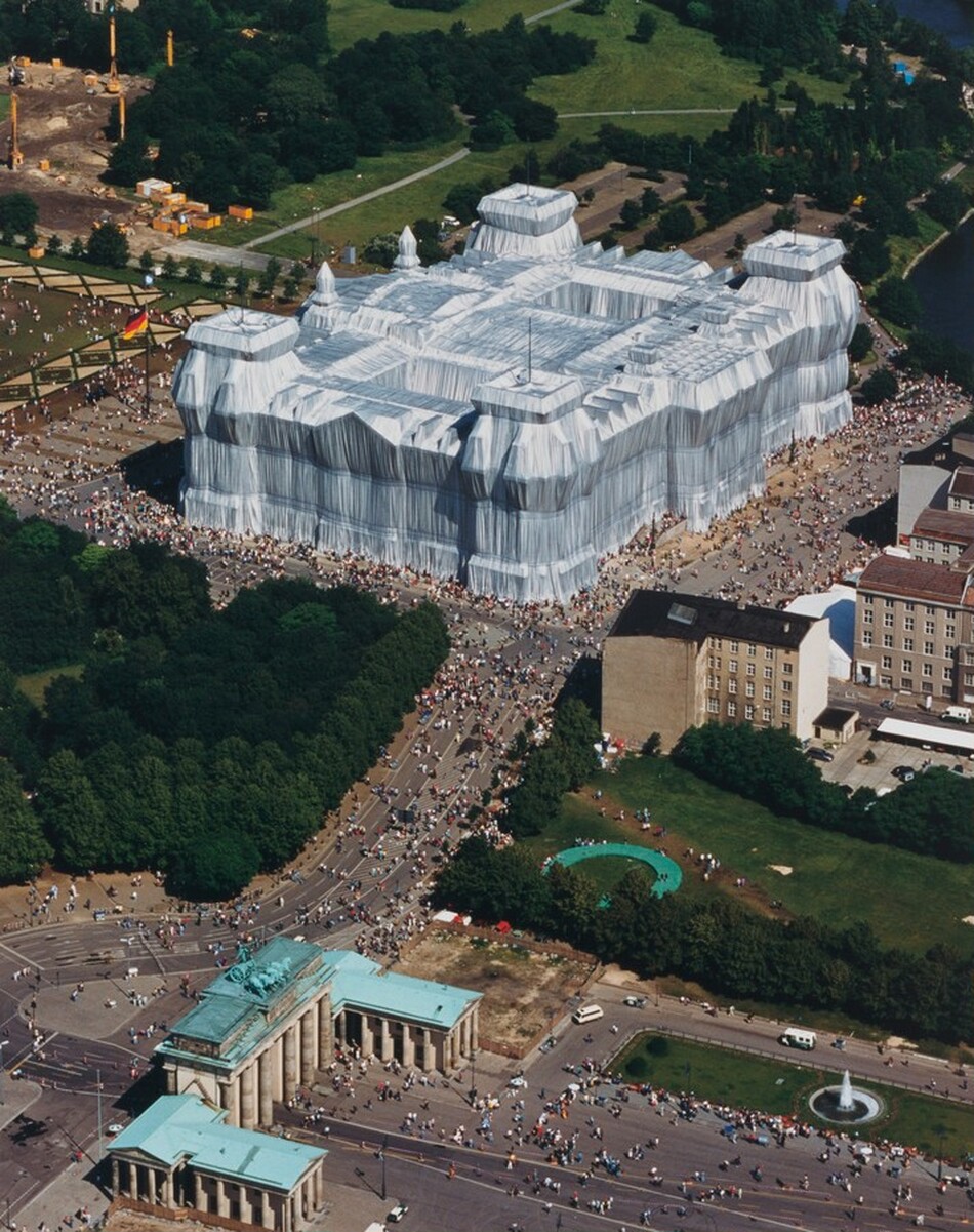 Wrapped Reichstag, Project for Berlin by Christo
