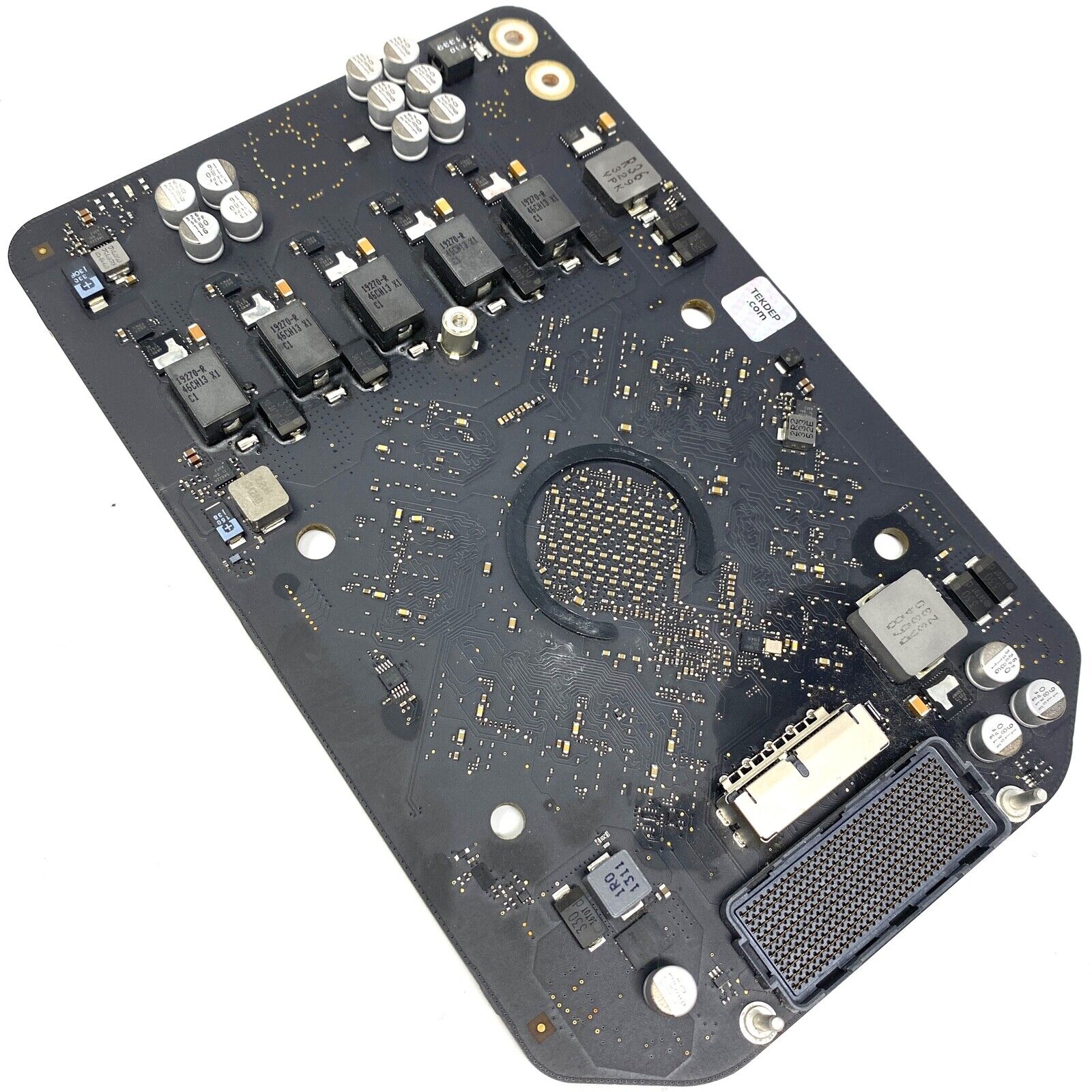 Mac Pro Late2013 グラフィックメモリD700 希少の最高グレード Mac Pro