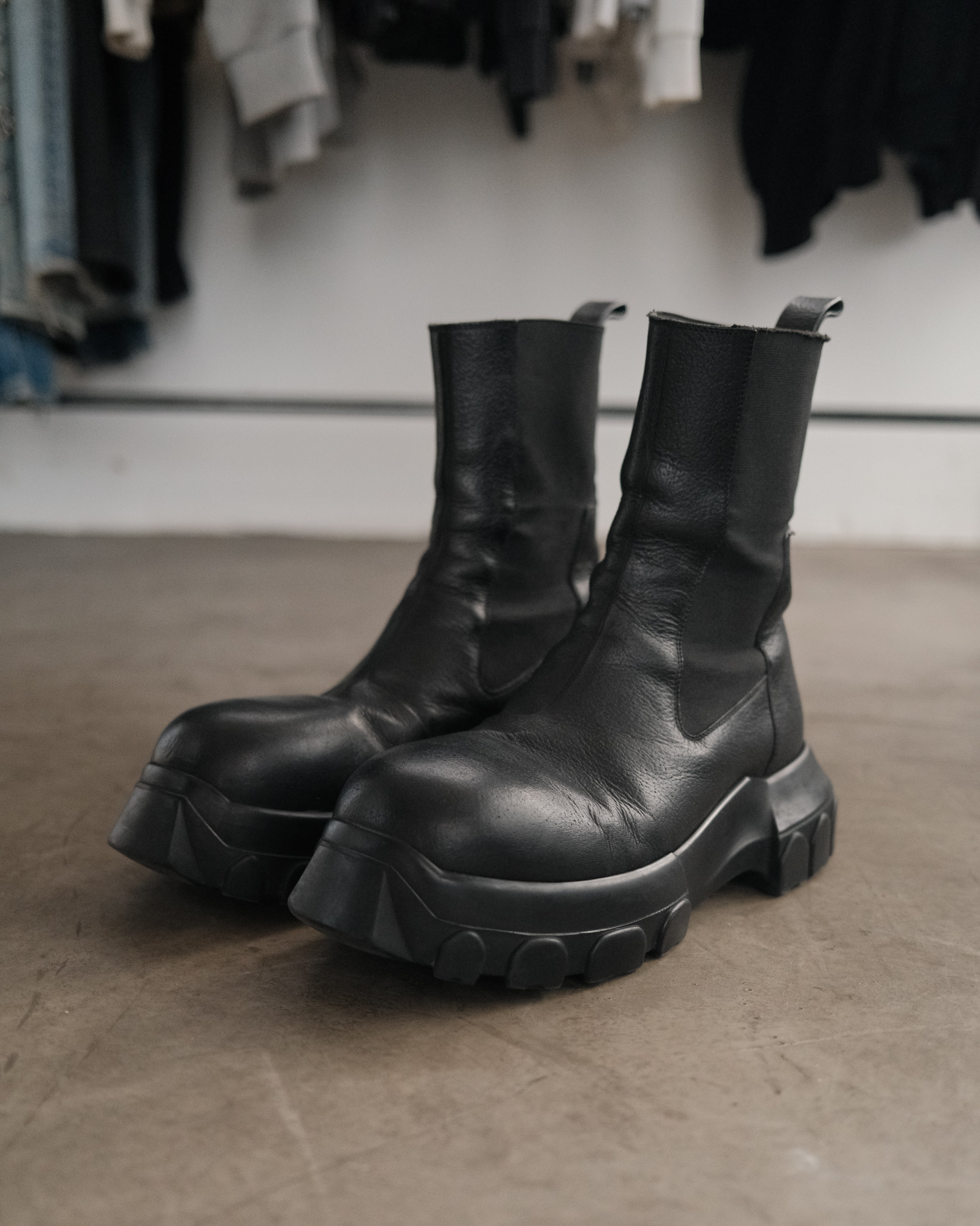 RICK OWENS Bozo Tractor Boots – Around The Shoes