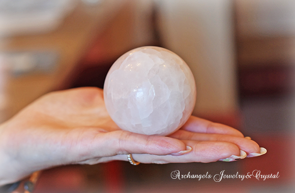 ローズクォーツ・スフィア(丸玉)L