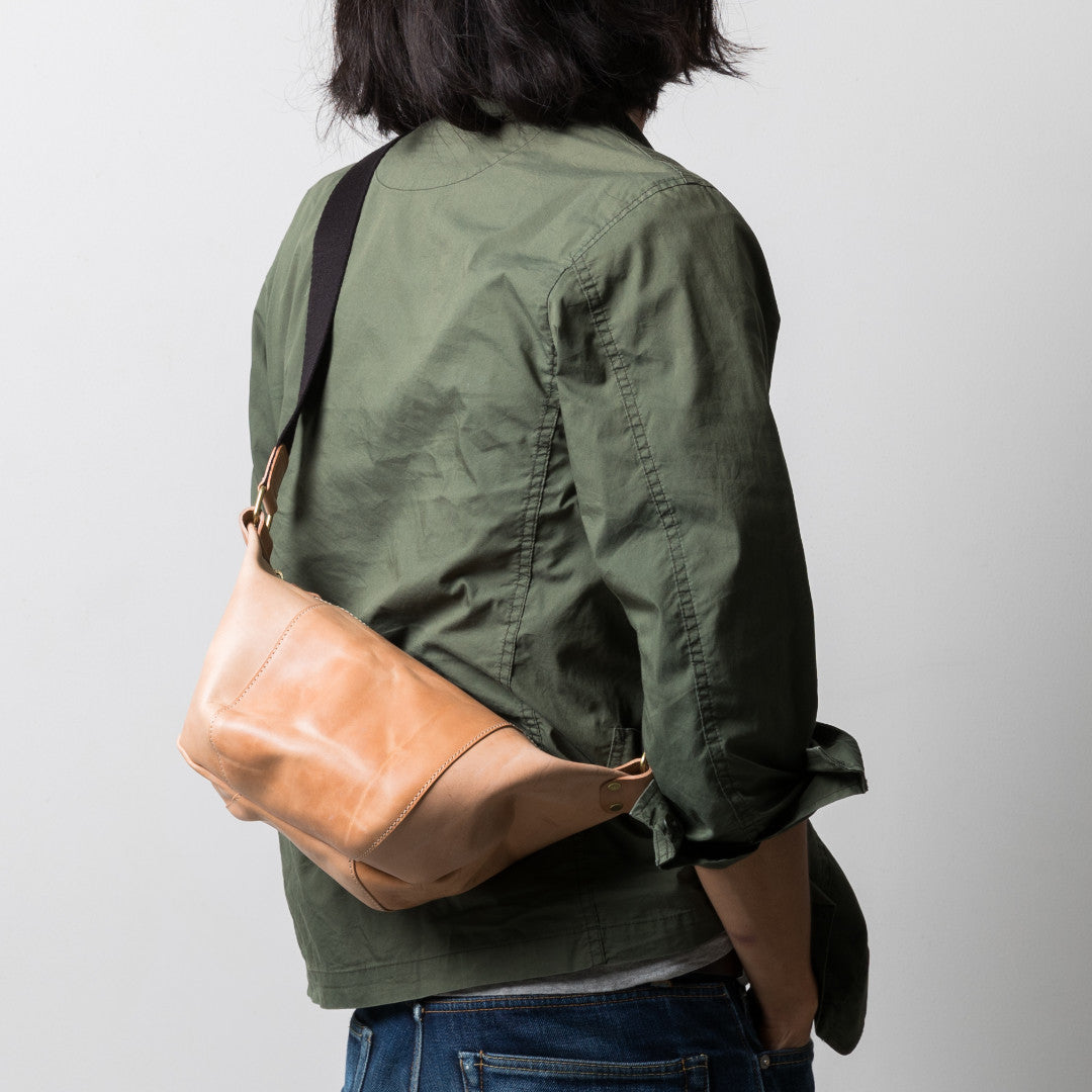 ボディバッグ U.Kサドルレザー EGC00038AB – ARTBROWN 革小物ベルトの店