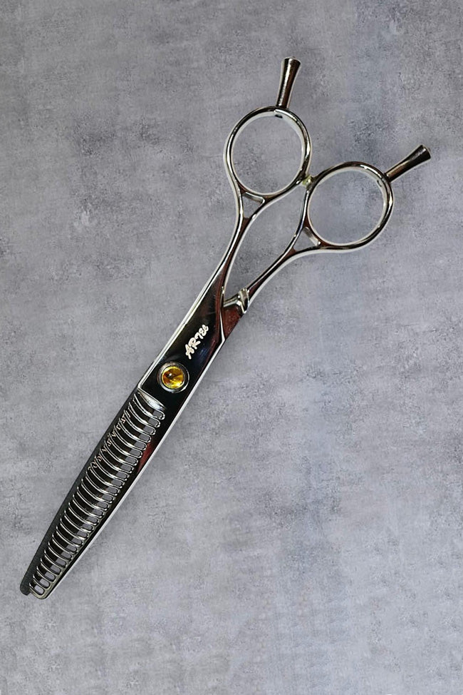 アーテック-Artec-日本製のプロ用シザー専門店。美容シザー、理容