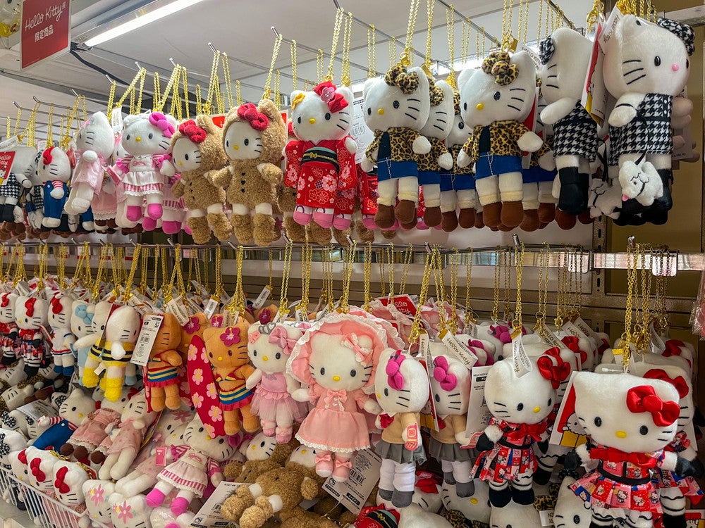 日付指定券を導入】「Hello Kitty展 –わたしが変わるとキティも変わる