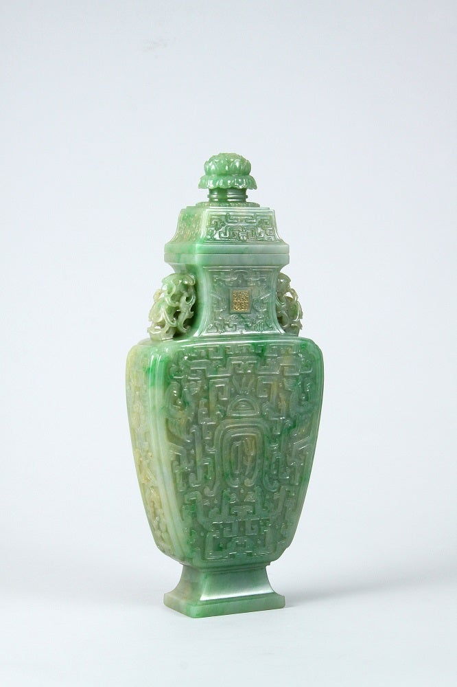 アメイジング・チャイナ 深淵なる中国美術の世界」ほぼ実物大の翡翠の