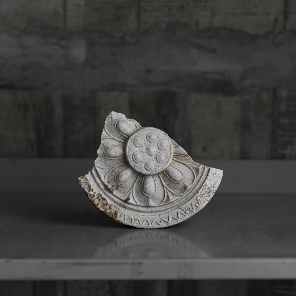 古代の瓦：仏教美術の原点 – artscape