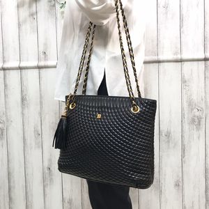 BALLY ショルダーバッグ キルティングのYahoo!オークション(旧ヤフオク