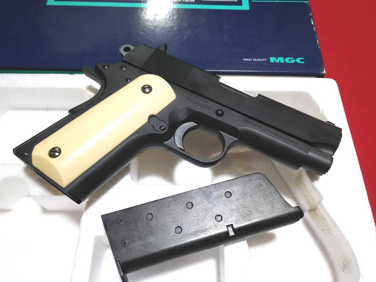 COLT DEFENDER SERIES 90 mgc 新日本模型アイボリー