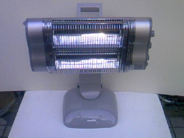 DAIKIN ダイキン セラムヒート ERFT11KS ダイキン 遠赤外線暖房機