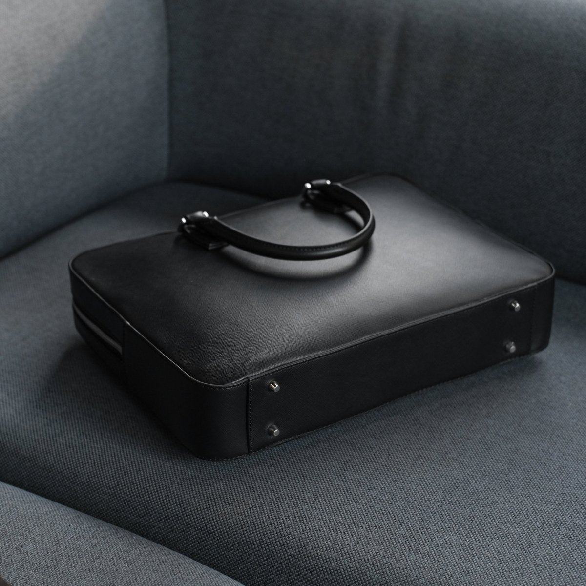 イタリアンサフィアーノレザーブリーフケース｜aucentic(オーセンティック)