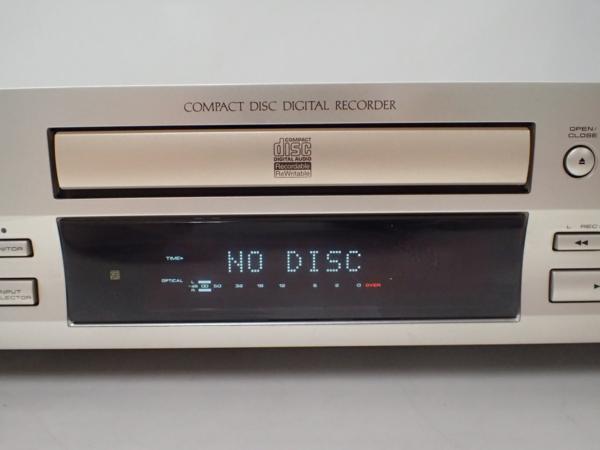 高額買取実施中!!】Pioneer CD-R/RWレコーダー PDR-D50 リモコン付 ▽