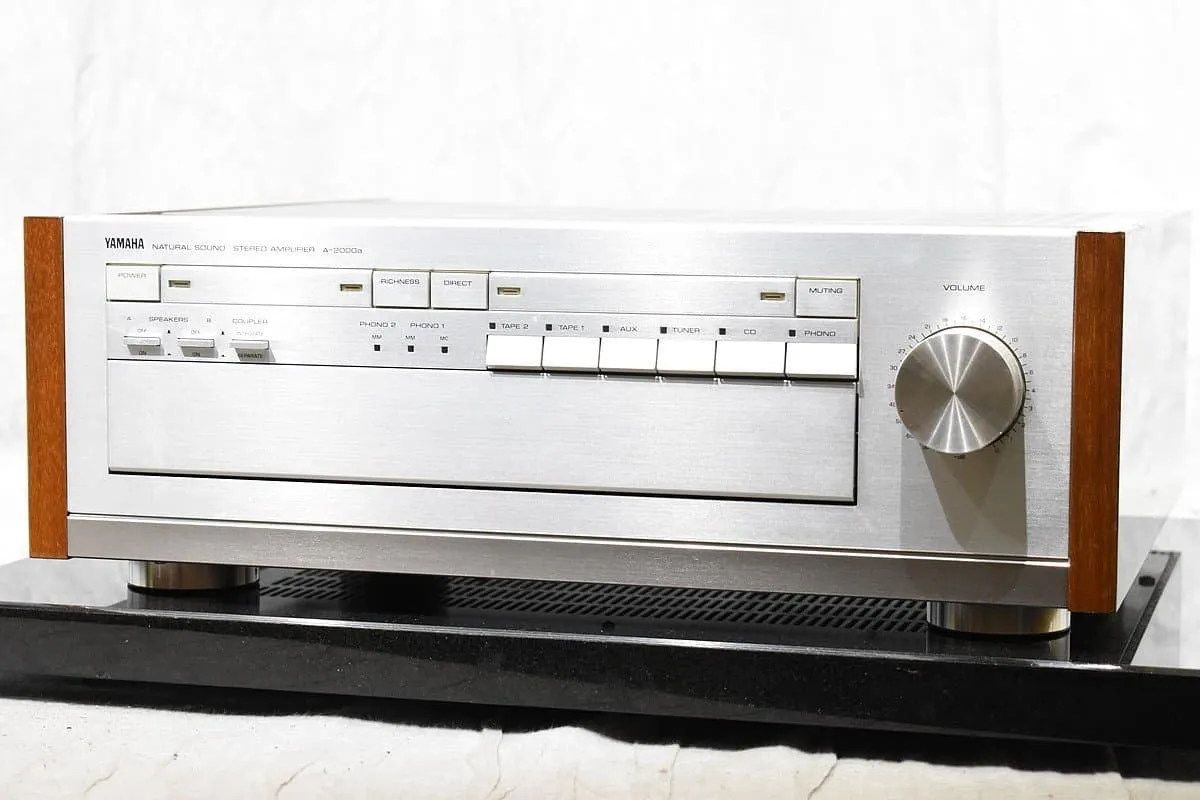 YAMAHA ヤマハ A-2000a プリメインアンプ | オーディオの買取屋さん