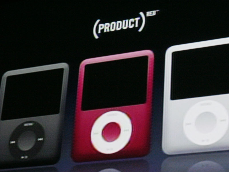 米Apple、新iPod nanoなどシリーズ刷新で商戦に自信