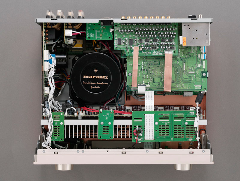 マランツ、同社初のBD/HD DVD音声フォーマット対応AVアンプ