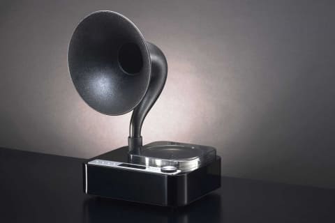 蓄音機のようなホーン採用したBluetoothスピーカー - AV Watch