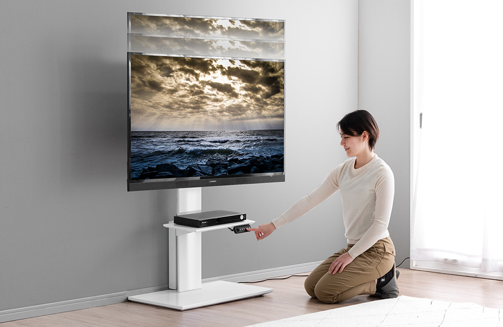タンスのゲン、ボタンで電動昇降するテレビスタンド。22999円から - AV