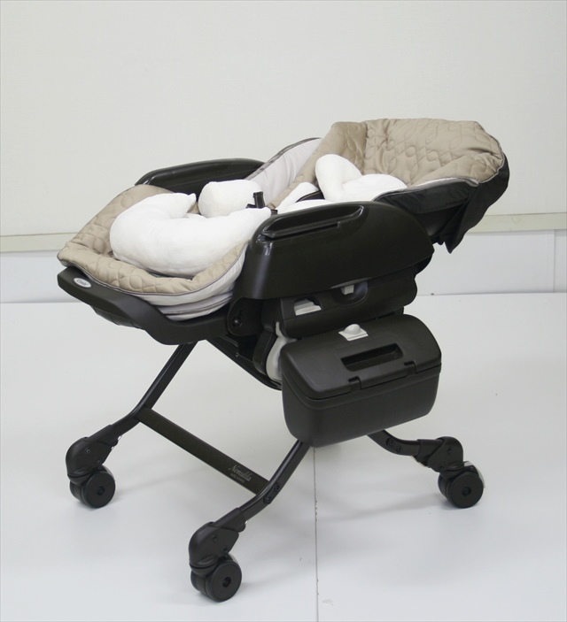 ネムリラ AUTO SWING ダッコプラス エッグショック ミルクティー