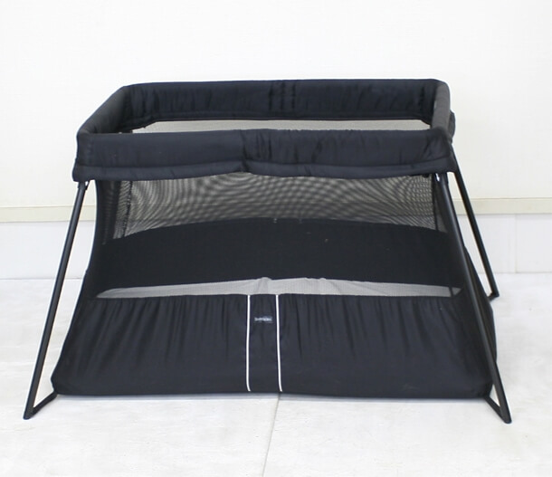 プレイヤード/トラベルクリブ ブラック ベビービョルン製 №4-42