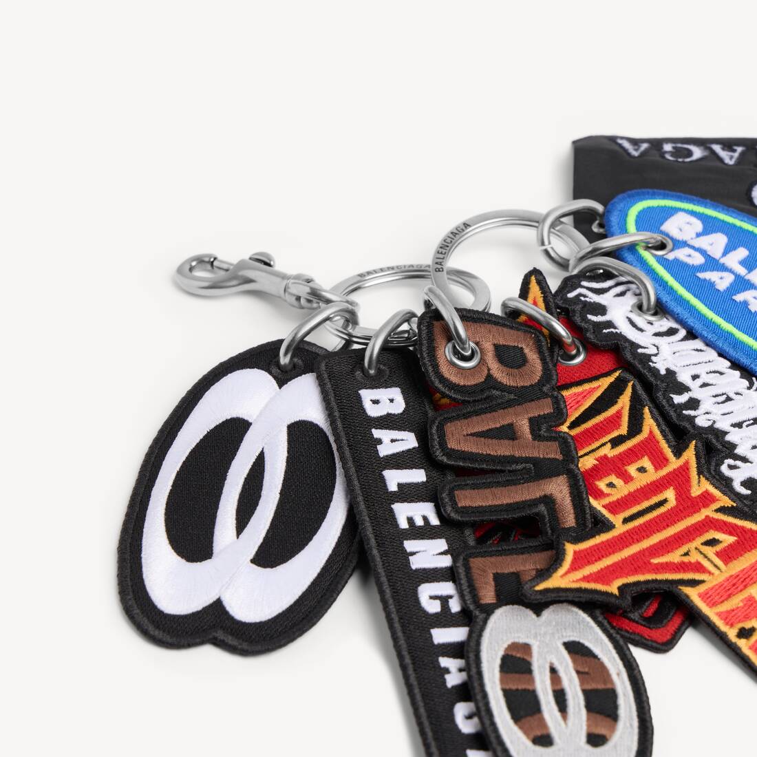 マルチカラー の メンズ チャーム/キーリング パッチ | Balenciaga JP