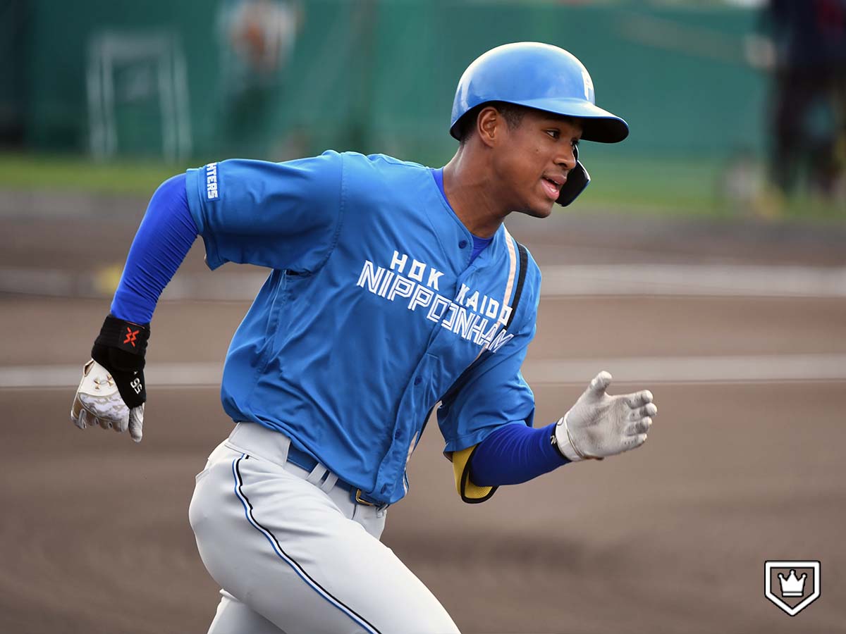 日本ハム、万波のV弾で1安打勝利 9回まで無安打無得点も投手陣が完封