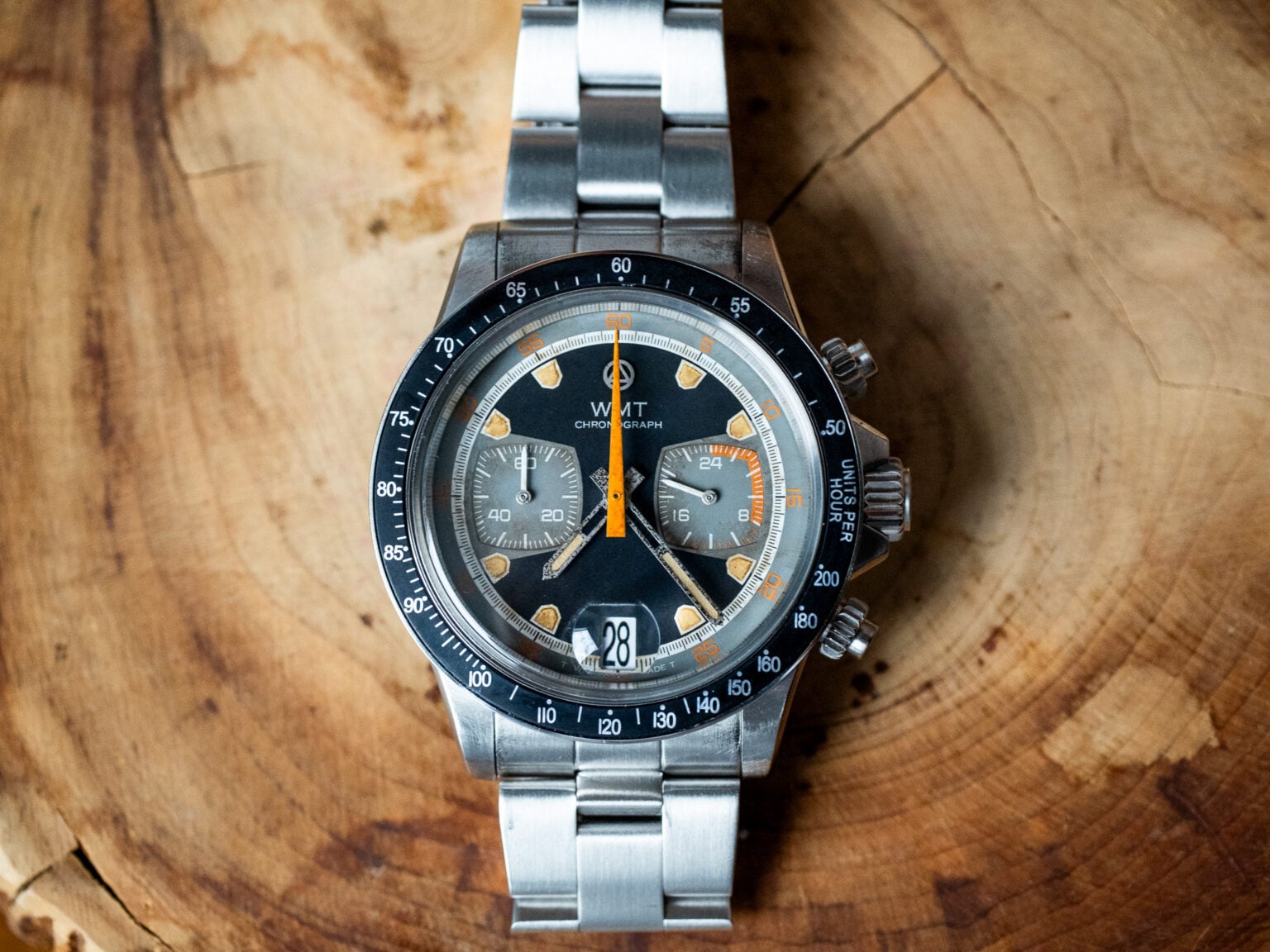 WMT HERITAGE Heavy Aged コレクションに、初のクロノグラフが登場です