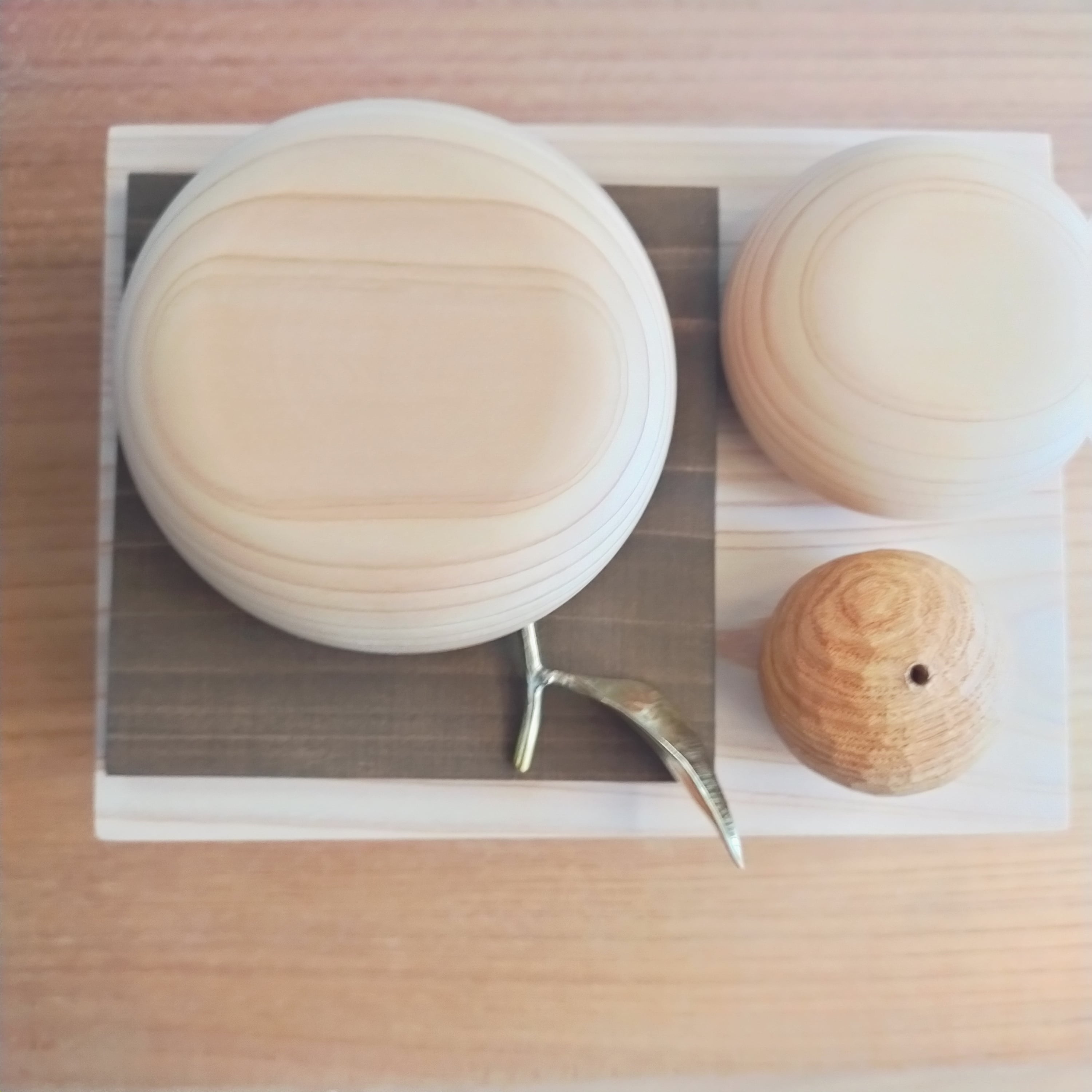 木製鏡餅 小size 手彫り橙 木箱付き【今季終了】 | Gakuworks