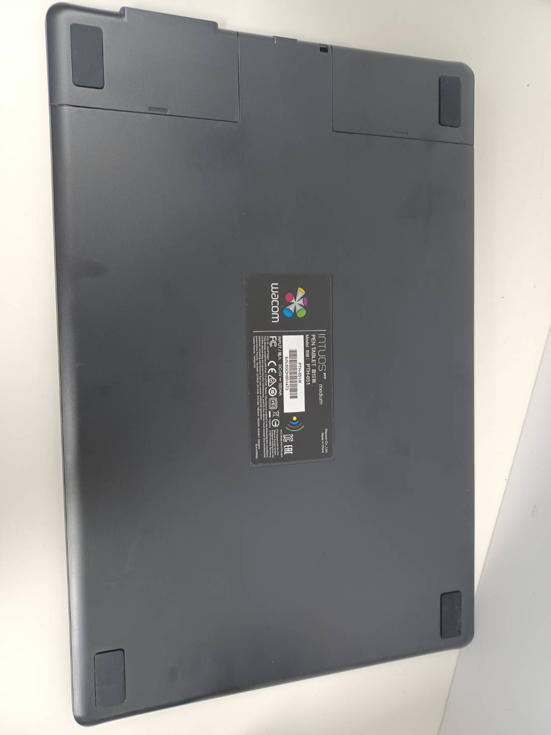 wacom Intuos pro medium ペンタブレット PTH-651/K | 中古パソコン