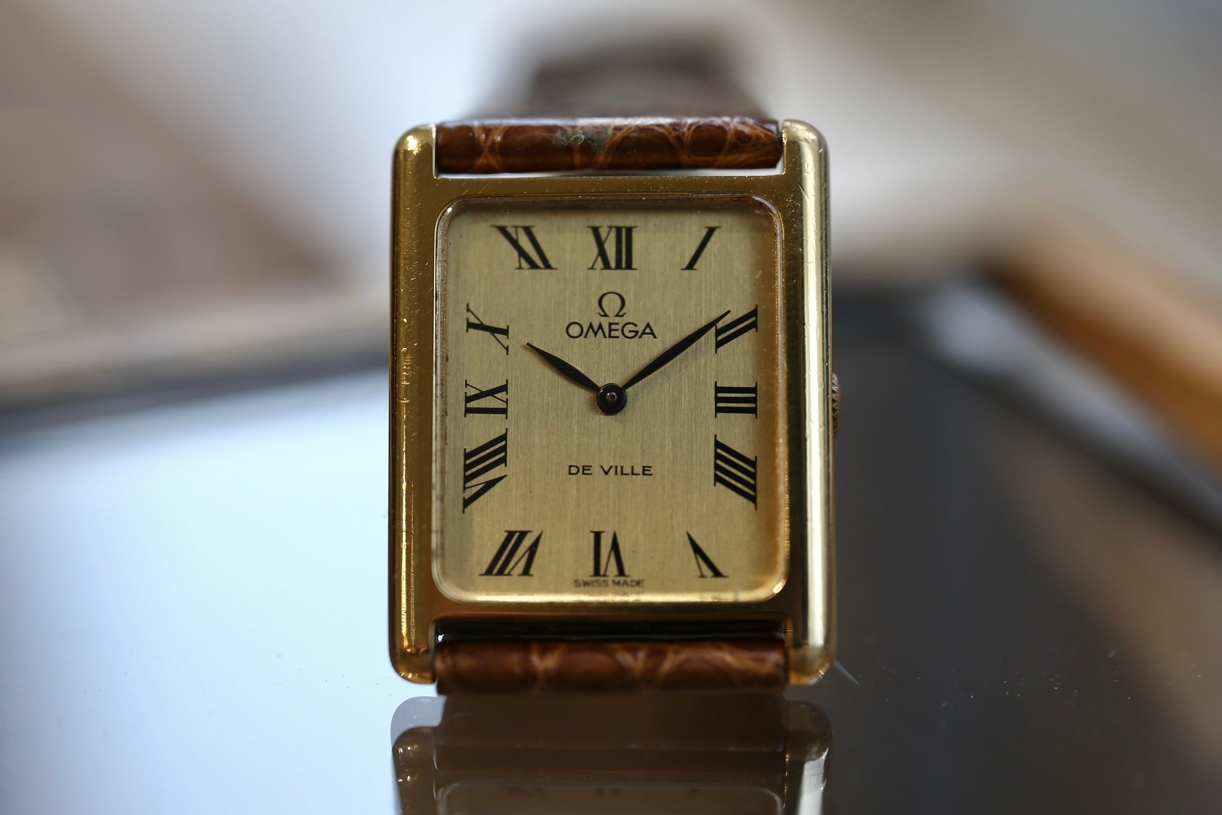 OMEGA】 1975年製 オメガ デビル H型レクタンギュラー 格納竜頭