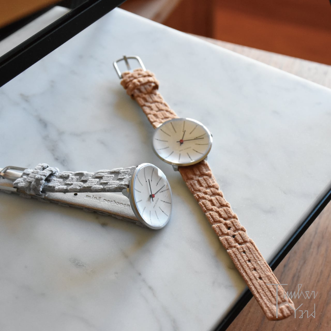 在庫限り】ミナ ペルホネンコラボ Watch / Bankers / ブラウン / Φ34mm