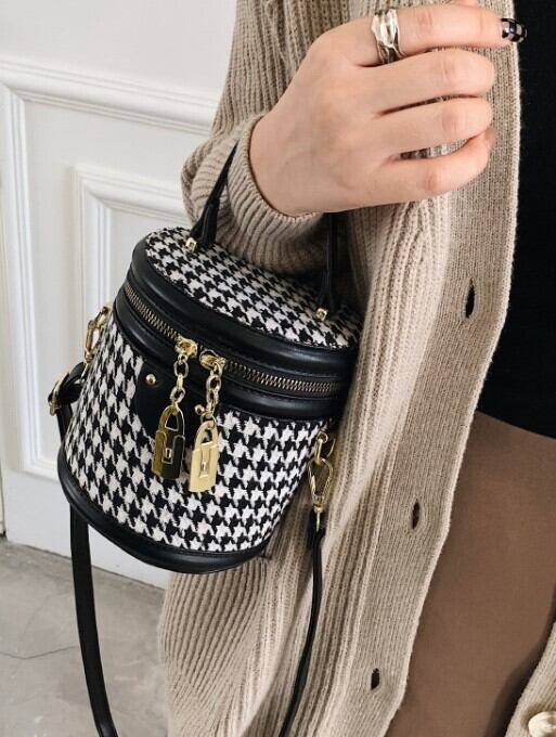 バニティバッグ ミニバッグ ショルダーバッグ ハンドバッグ レディース