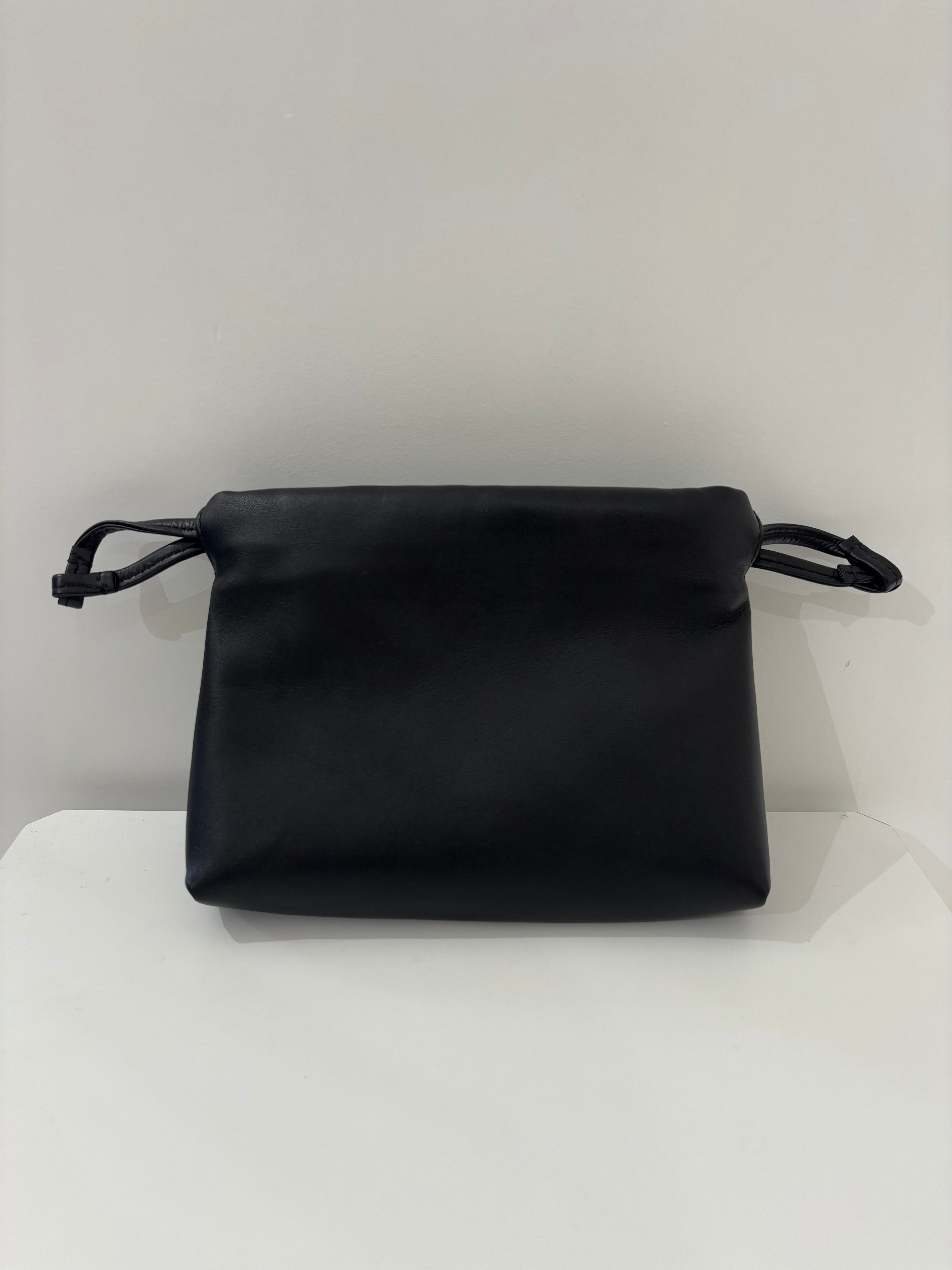 7fc0d3399a8f68cf13c34d2be60f90