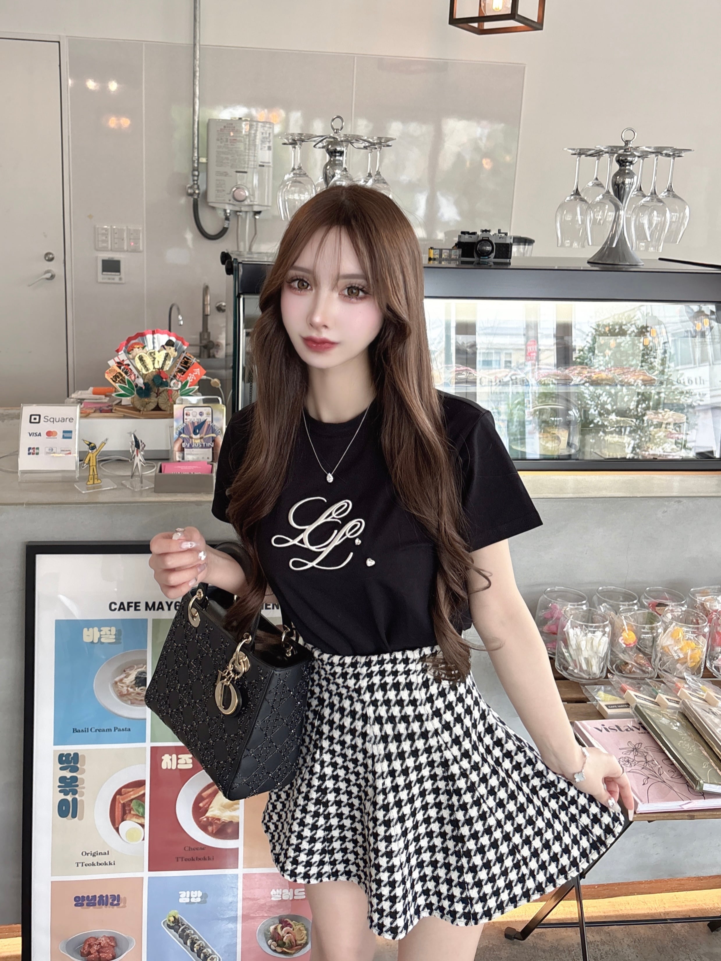 88b3568260d76a88bf6bba2b4b15d4