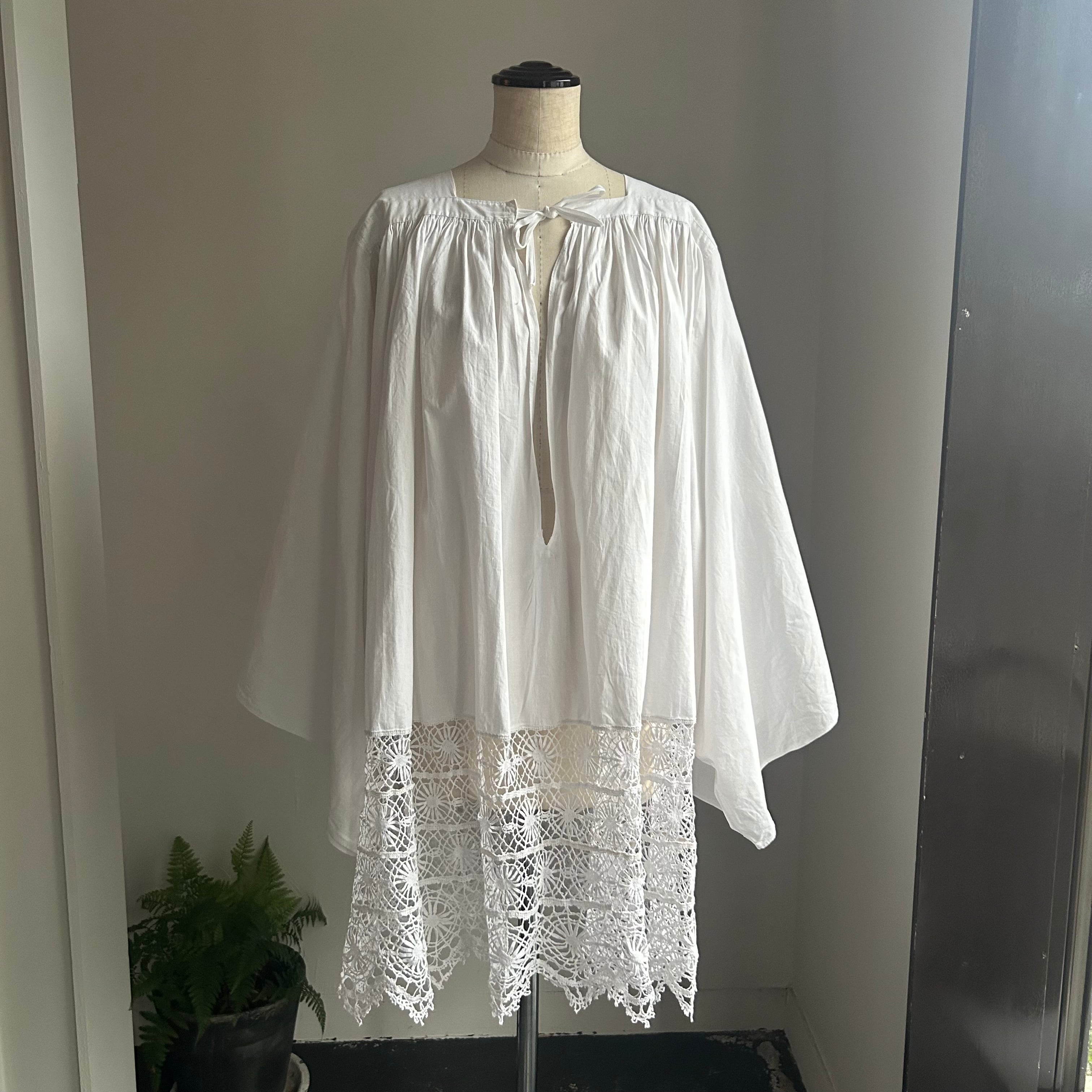 アンティークチャーチスモック ミドル | Lucy vintage silver