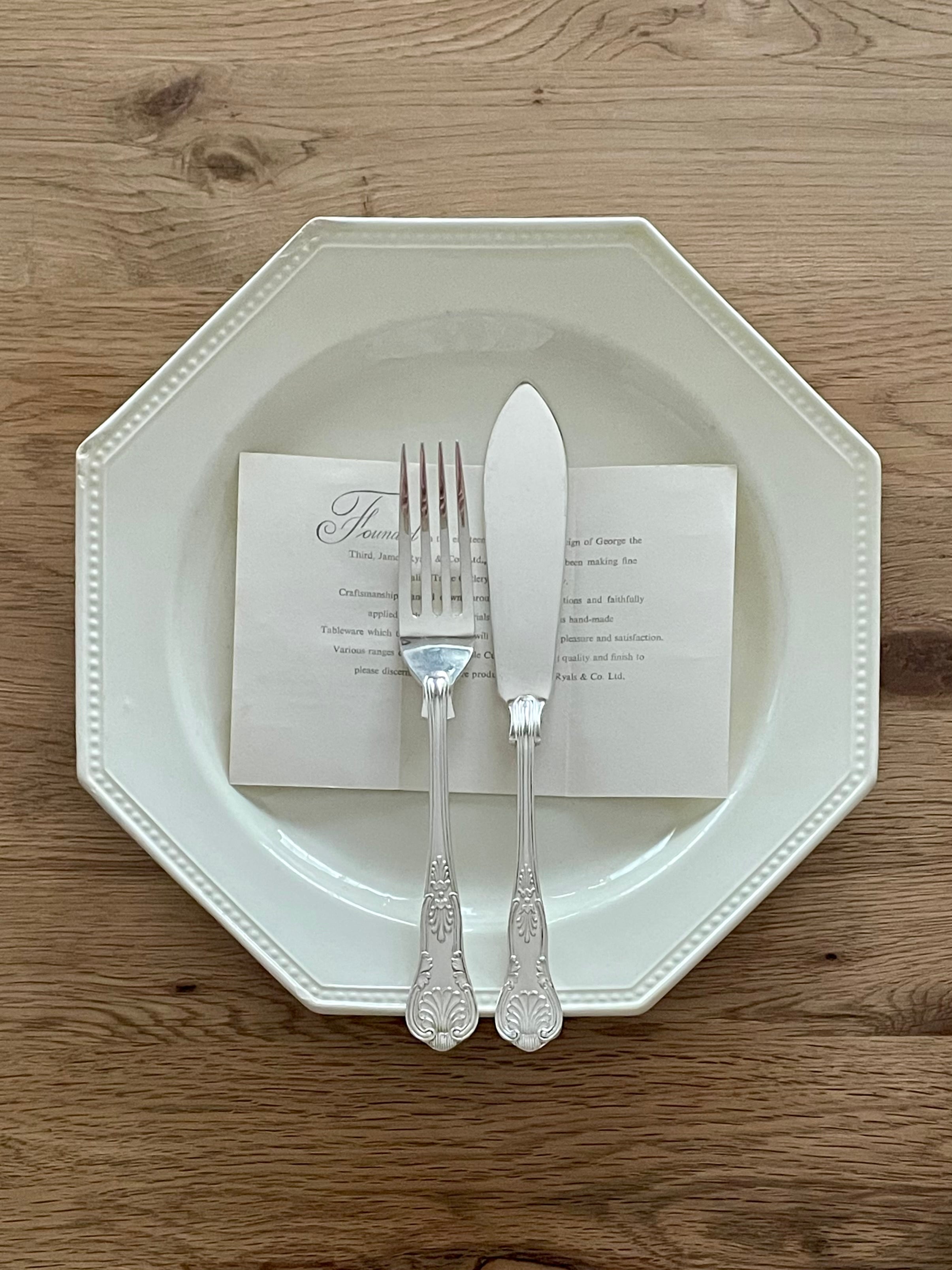 シェフィールド製 フィッシュナイフ＆フォーク シルバープレート