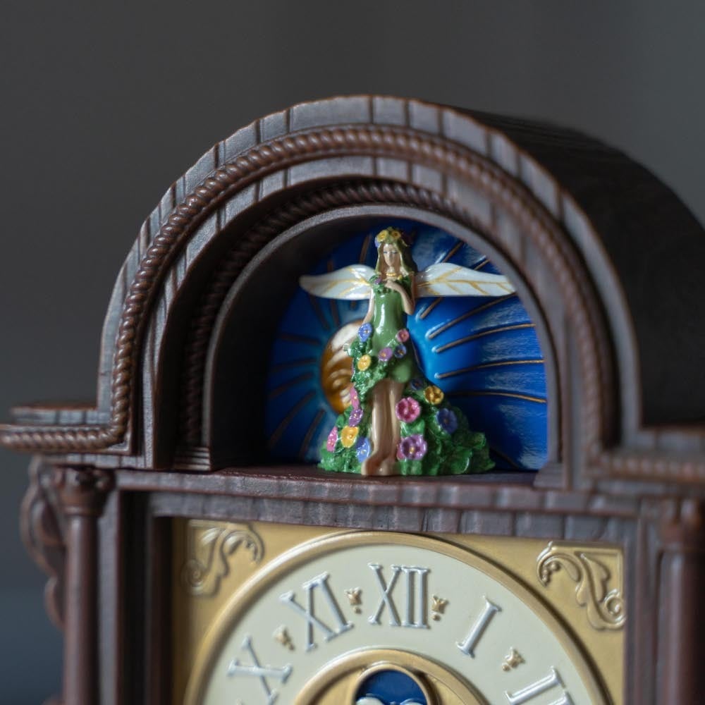 耳をすませば 地球屋の古時計（6897） | すすのこ商店｜ジブリグッズ