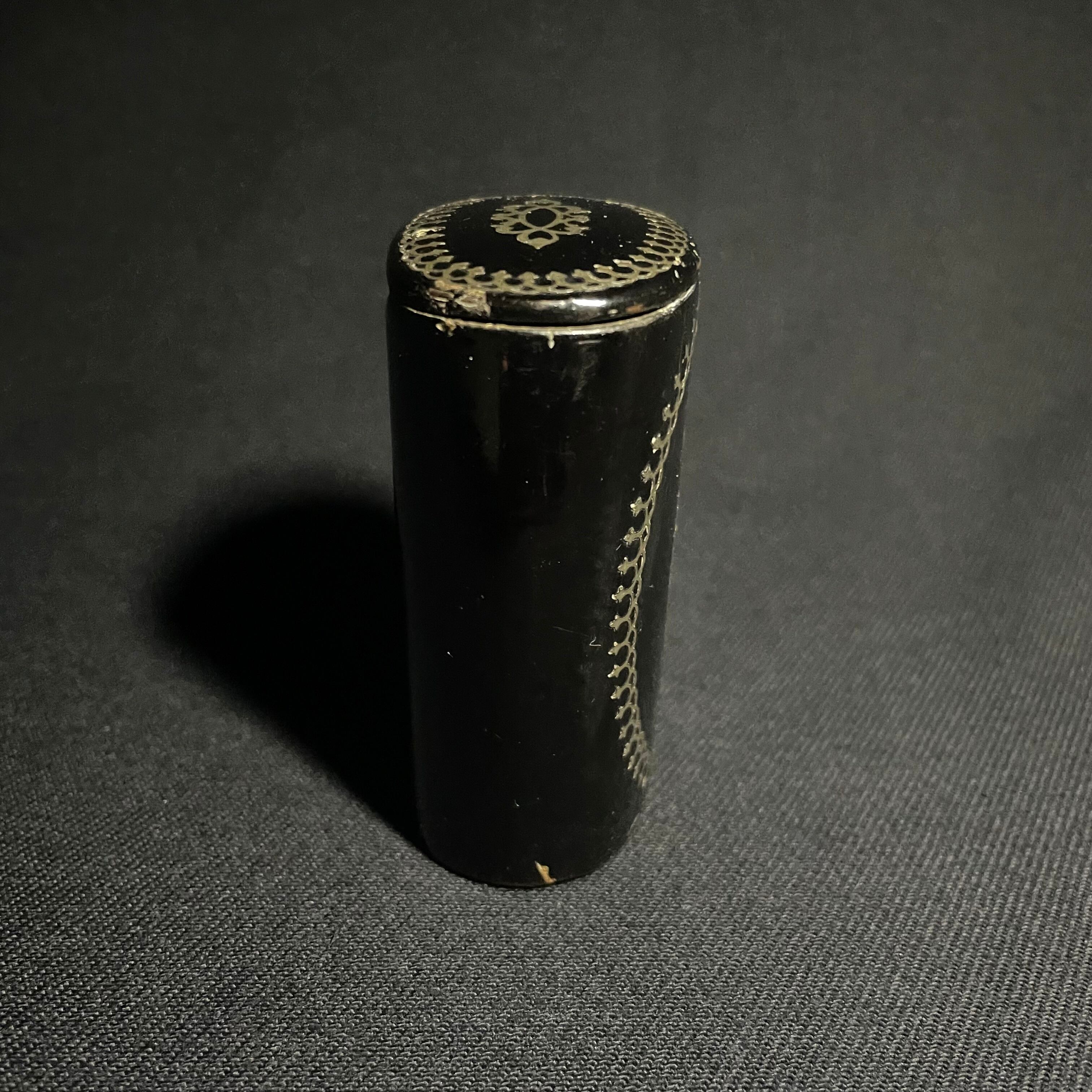 パピエマシェの小箱 | quelque jour（フランスアンティーク＆ブロカント）