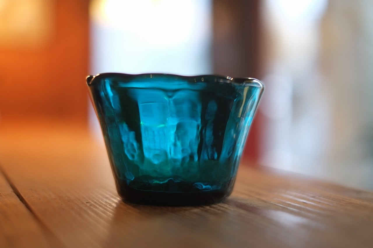 倉敷ガラス・小谷栄次】◇◇◇小鉢＜縁輪花＞◇◇◇小谷ブルー