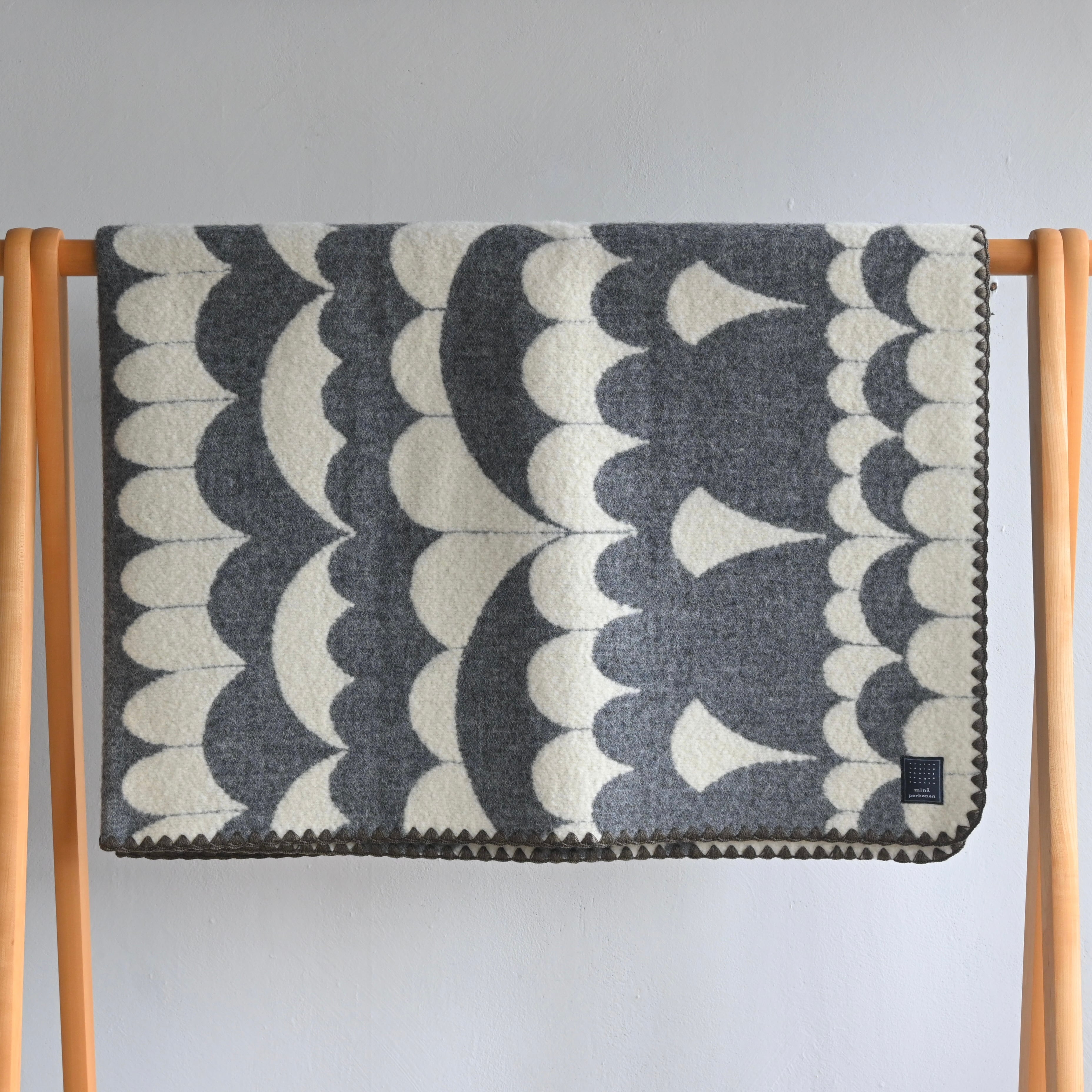 mina perhonen》sea lace ブランケット(S) / gray | cirkel mote