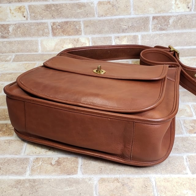 オールドコーチ ☆ USA製 ターンロック レザー ショルダーバッグ