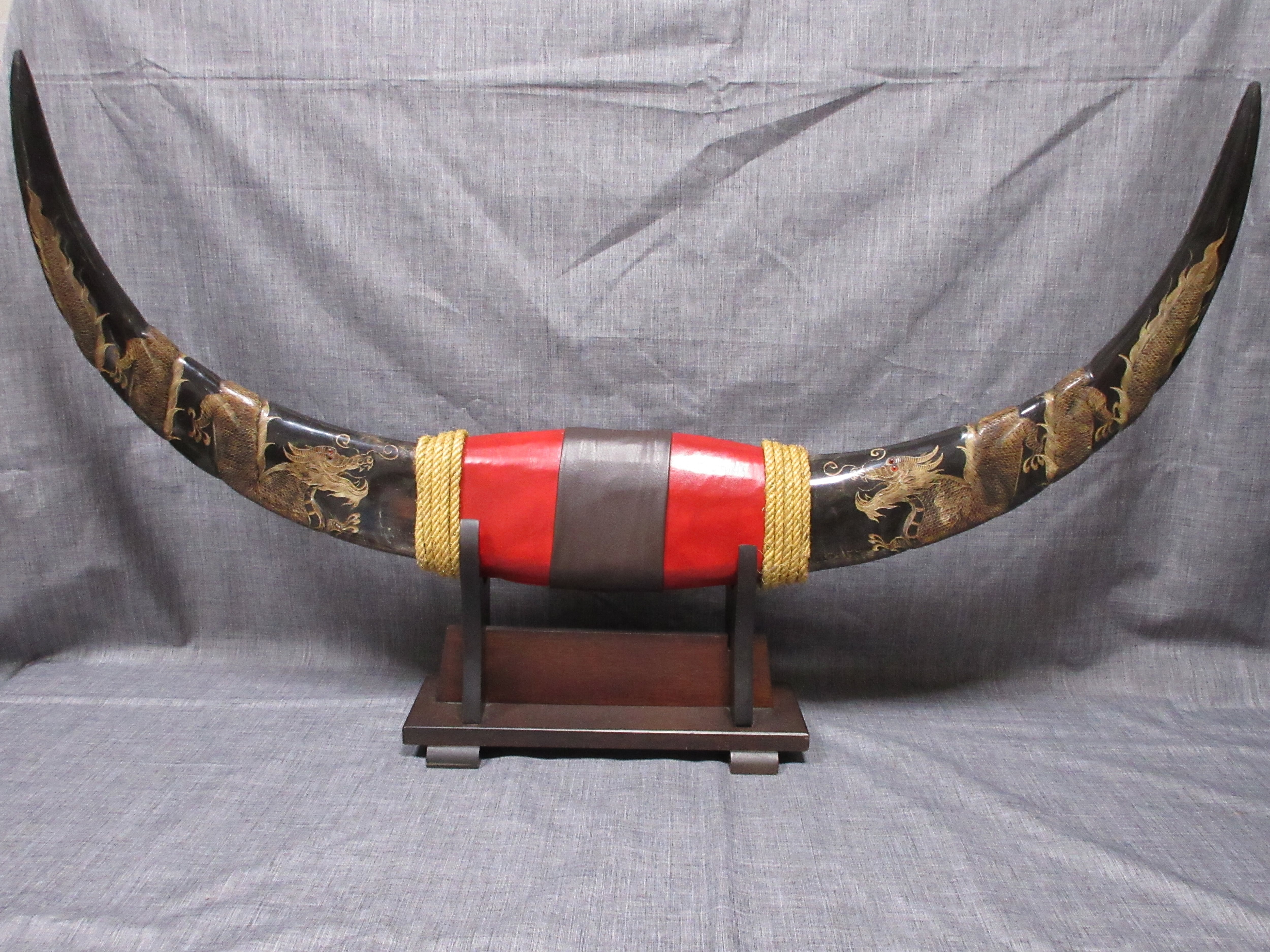 dcc895f3b1d14c23299488217a8903