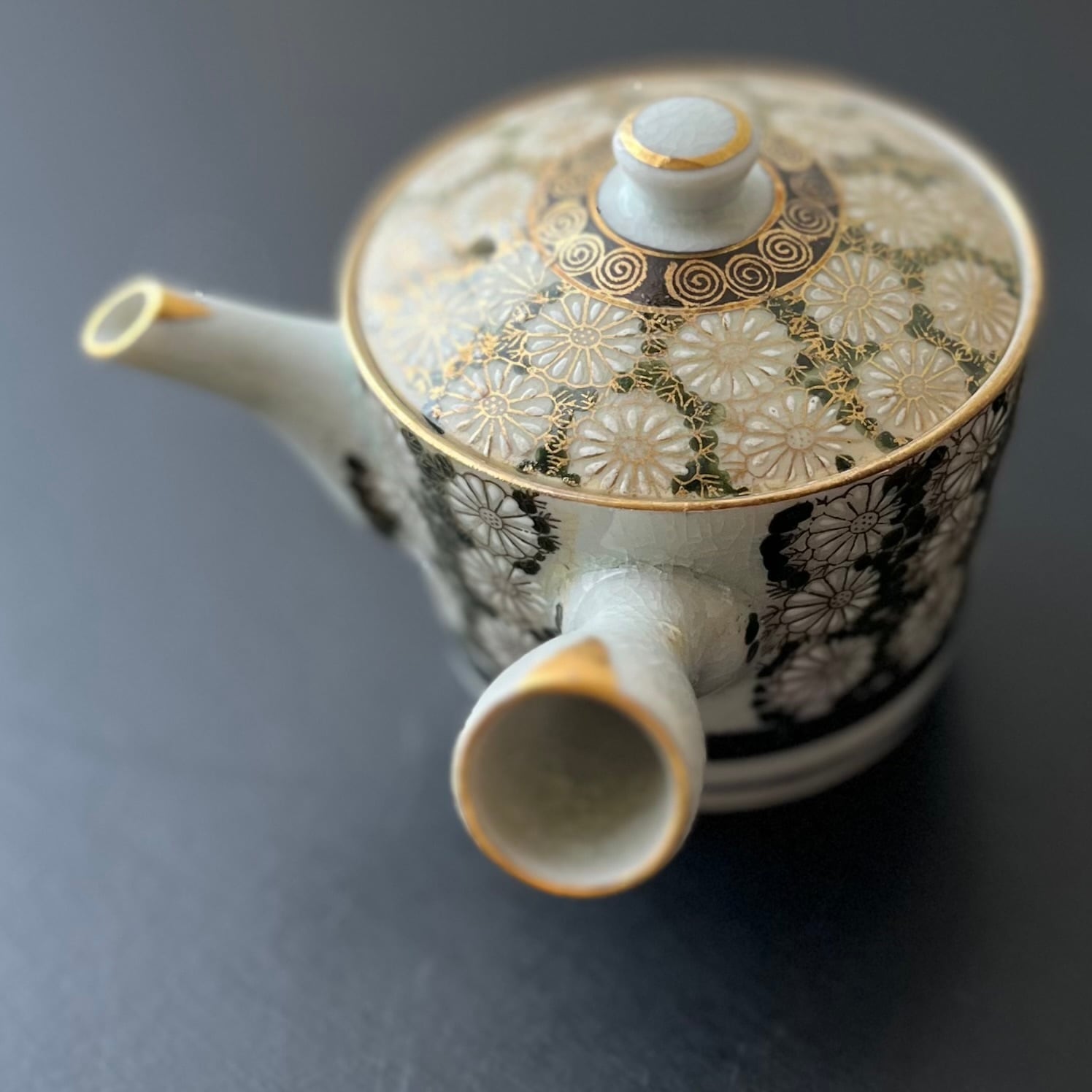 九谷焼 茶器7点ｾｯﾄ 菊尽くし 金彩 貫入が素敵 | 古家具古道具kuon