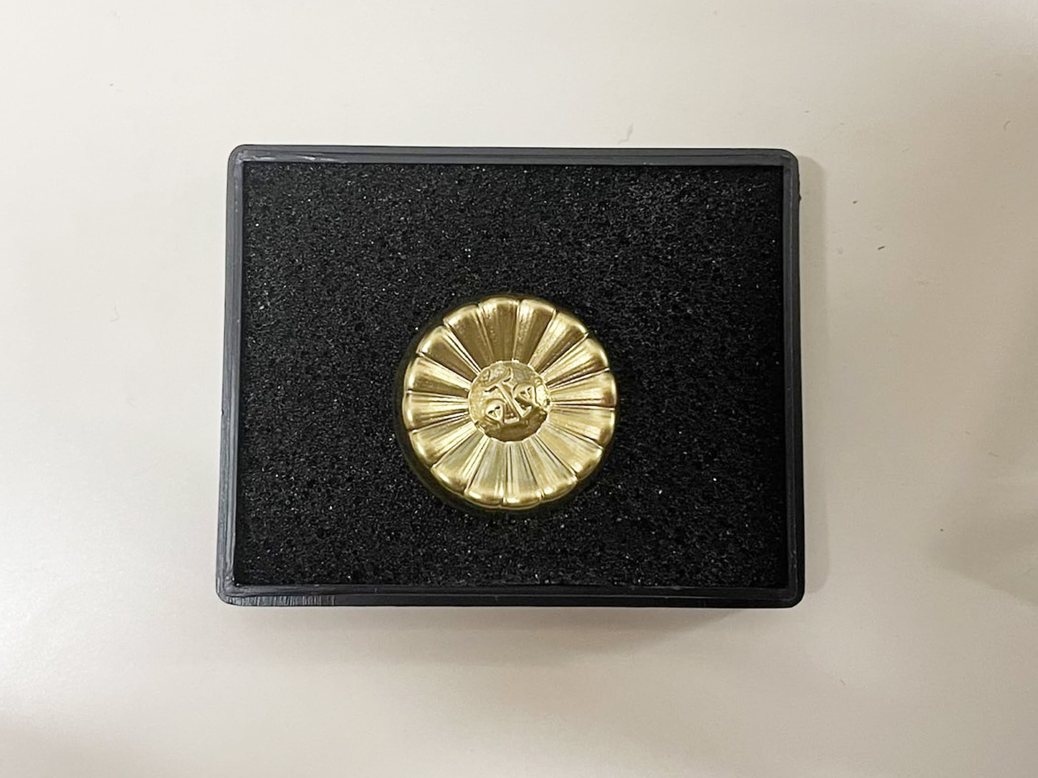 撮影用アイテム 弁護士 風 バッジ レプリカ 豪華版 ☆映画・ドラマ