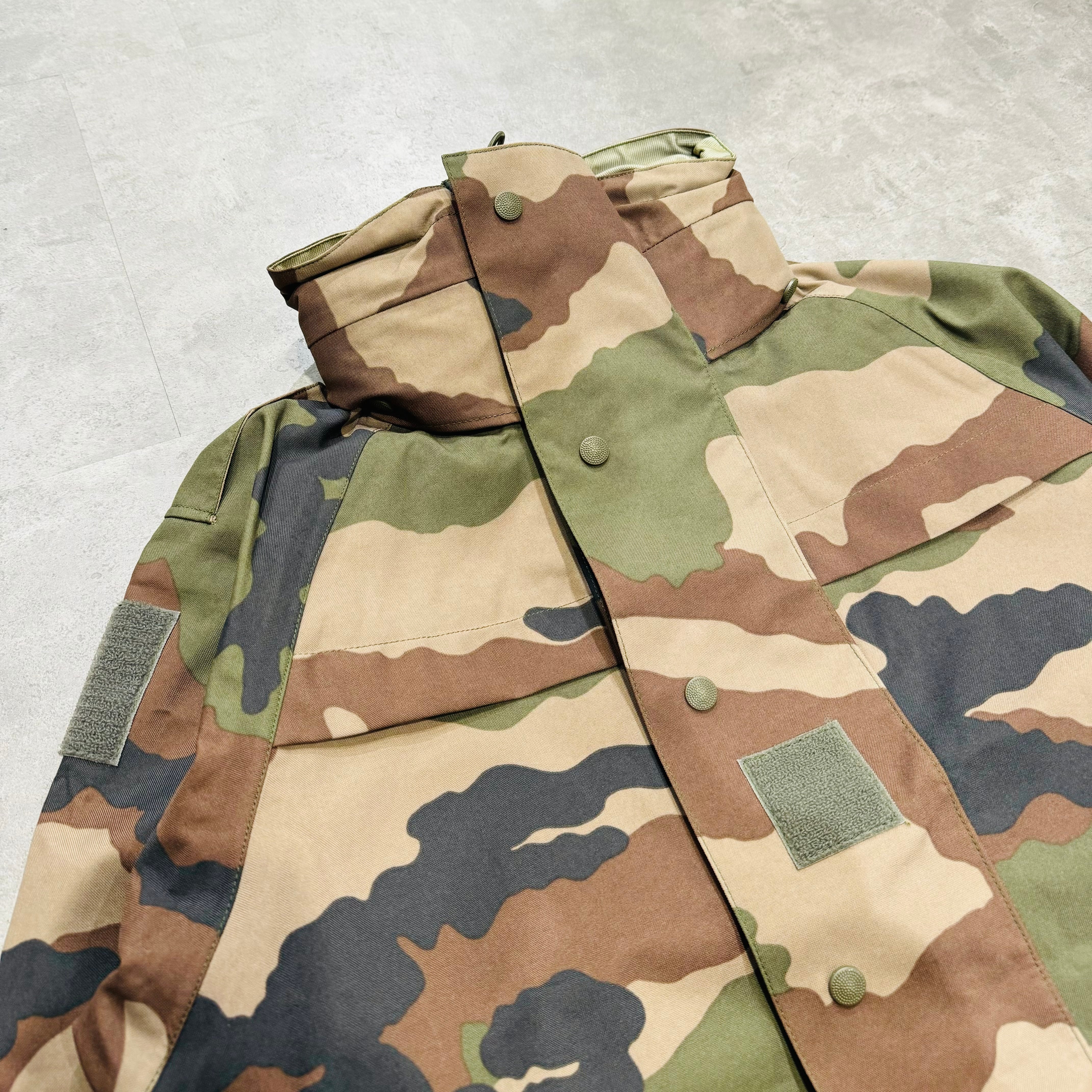 新品 デッドストック フランス軍 CCE CAMO WATERPROOF フィールド