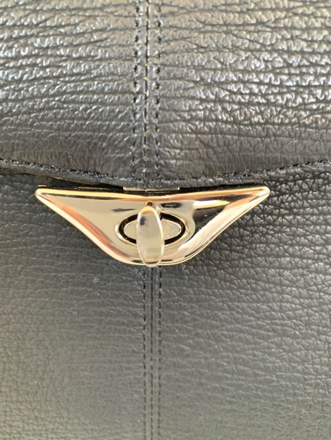 未使用】シャーク バッグ ブラック フォーマル 高級シャークスキン 鮫