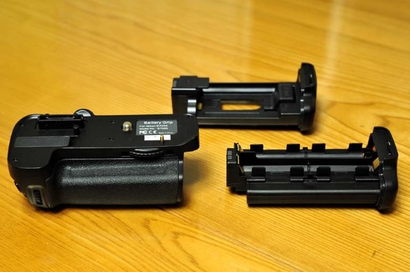 D7000用の非純正バッテリーグリップ NIKD7000』 ニコン D7000