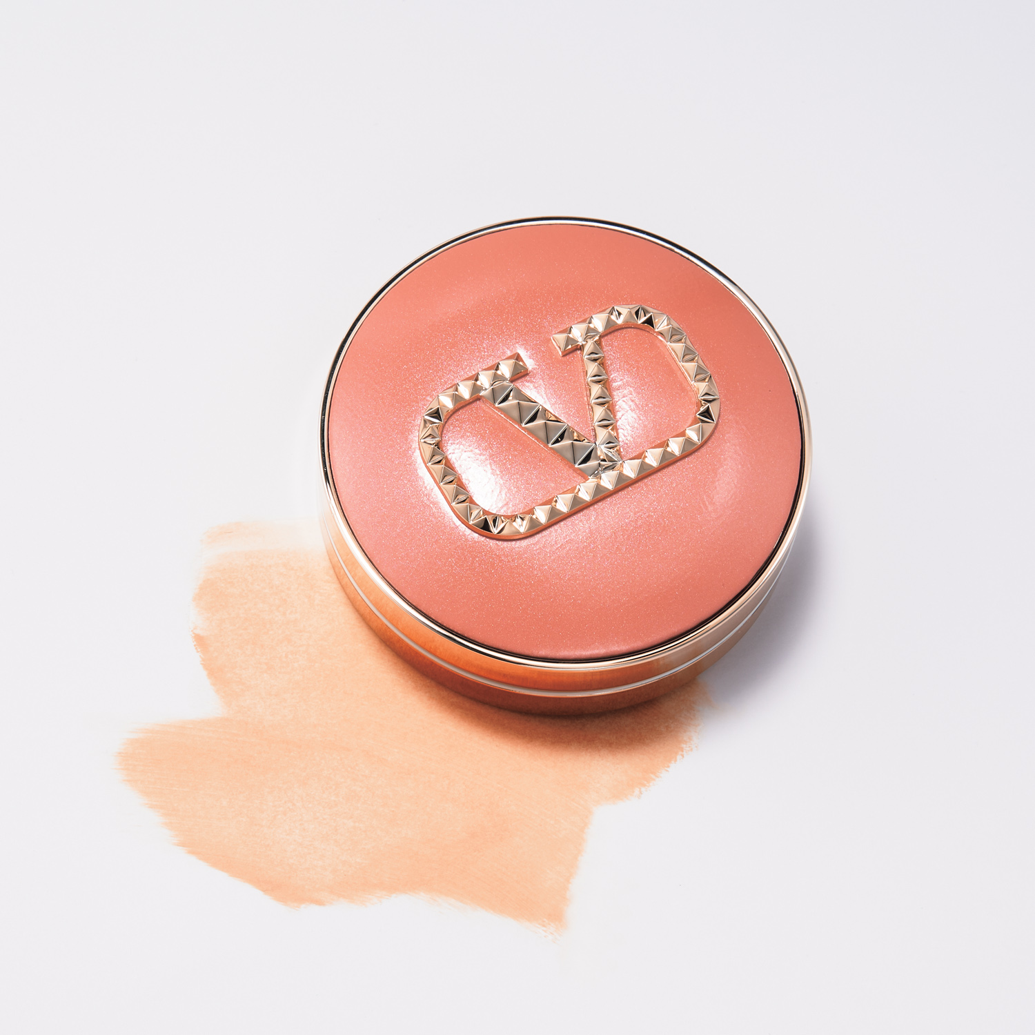 あの名品クッションの限定パケ登場】素肌をとびきりキレイに見せる